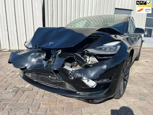 Tesla Model 3 Long Range AWD 75 kWh - Start Niet - Front Schade