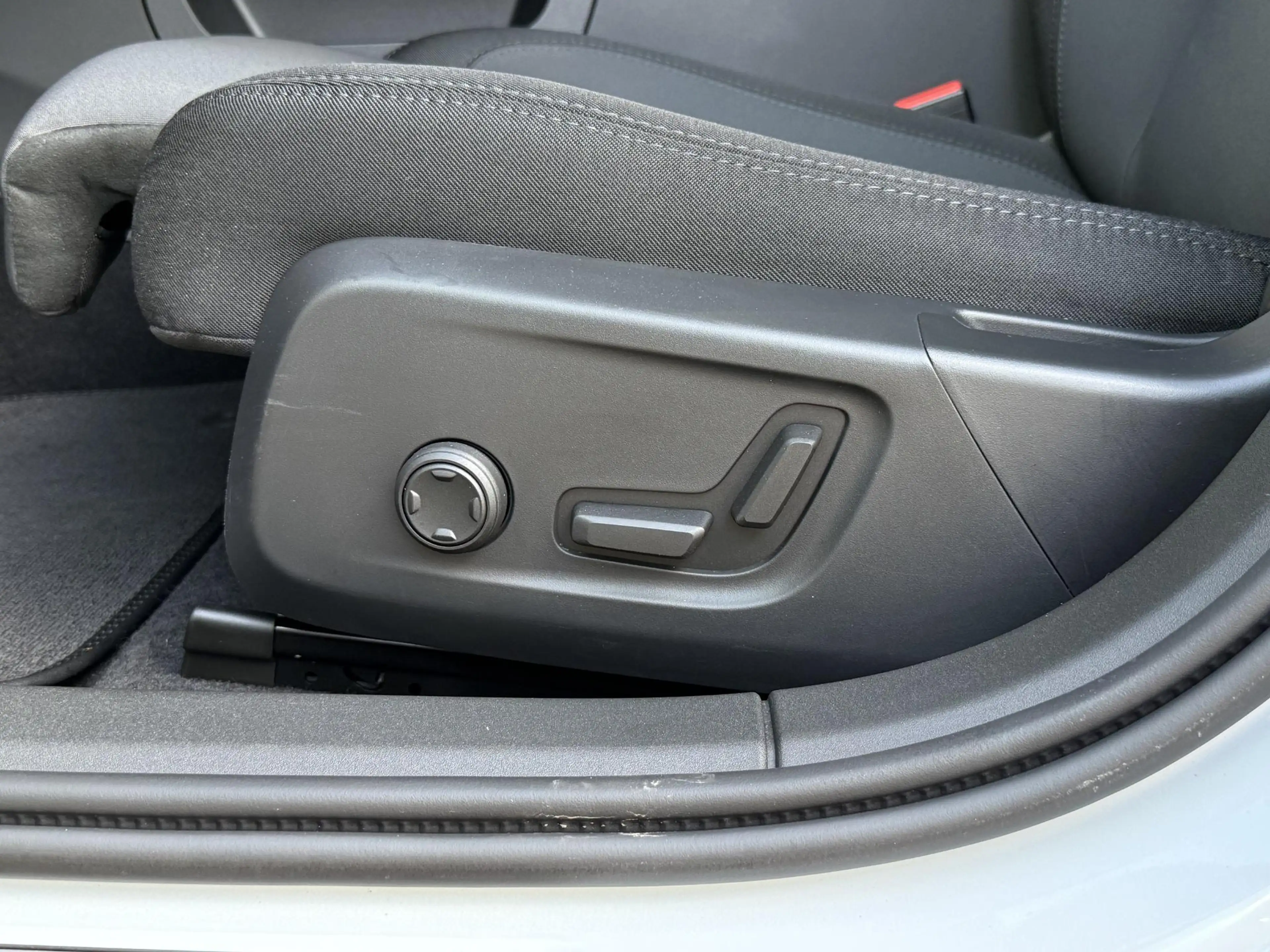 Polestar 2 Standard Range Single Motor 69 kWh |Pilot|Plus| — photo 12