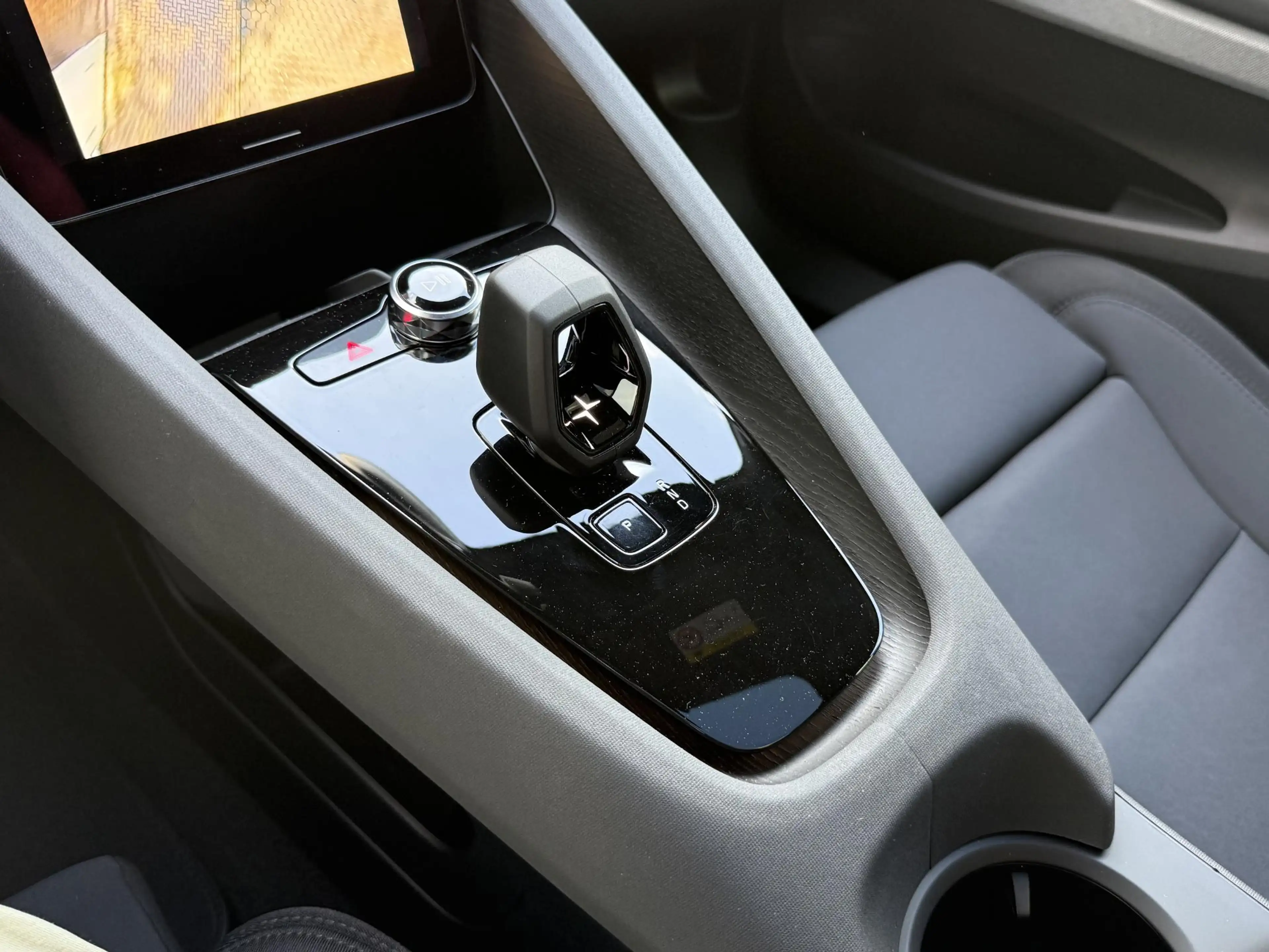 Polestar 2 Standard Range Single Motor 69 kWh |Pilot|Plus| — photo 25