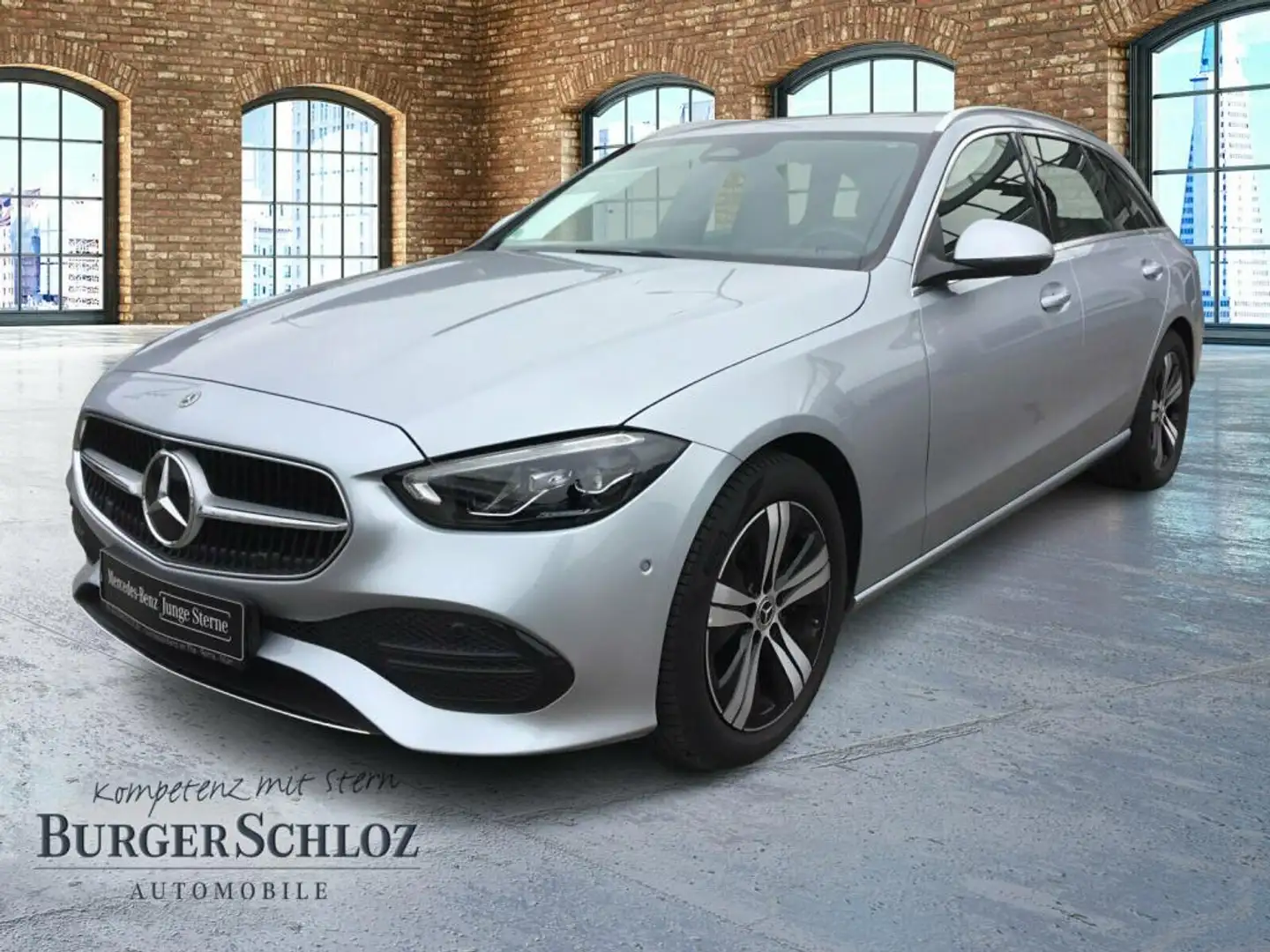 Mercedes-Benz C 200 T-Modell W-Paket PDC SpurH Navi AUT KAM Argent - 1