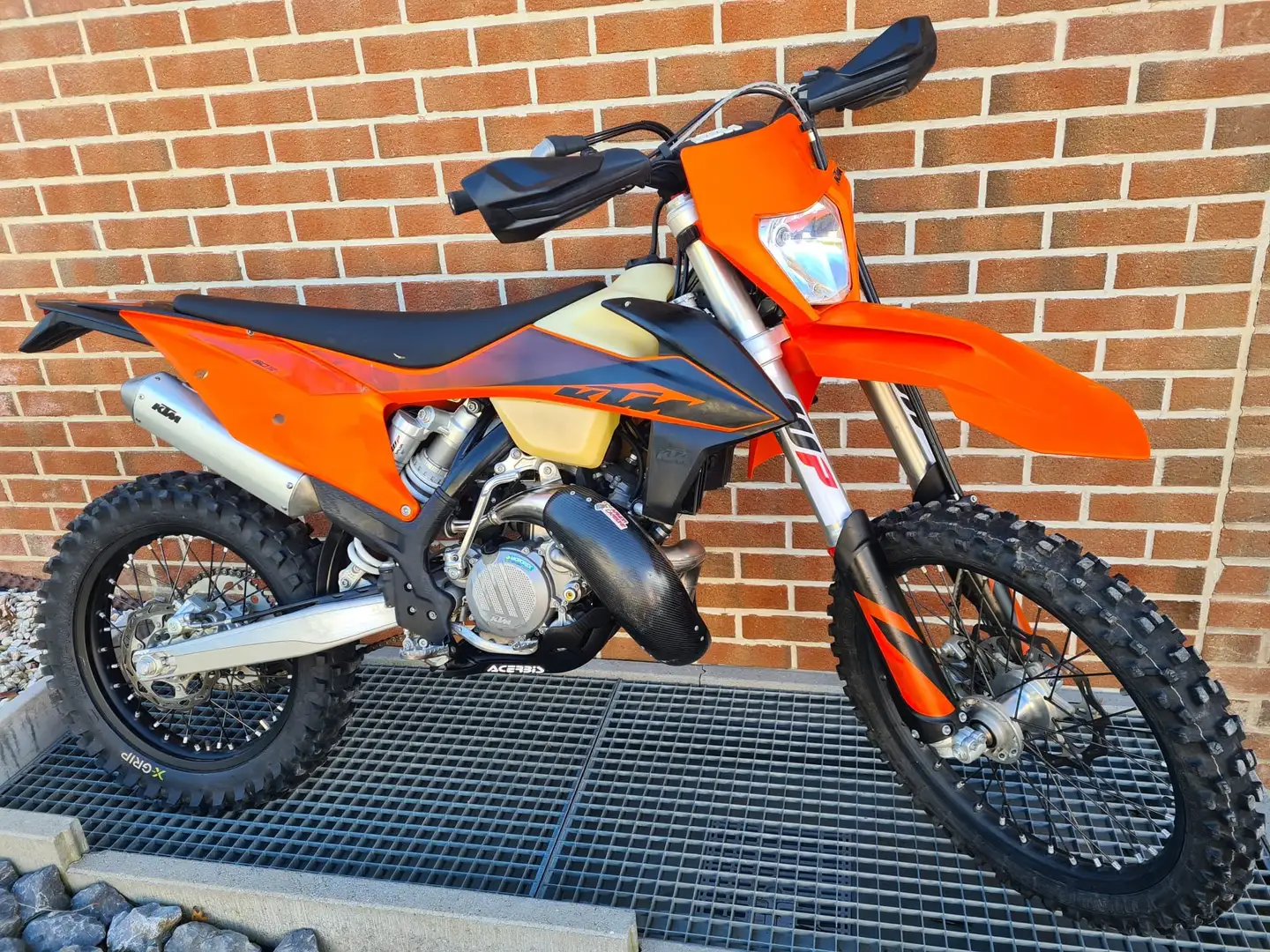 KTM 150 EXC Orange - 1