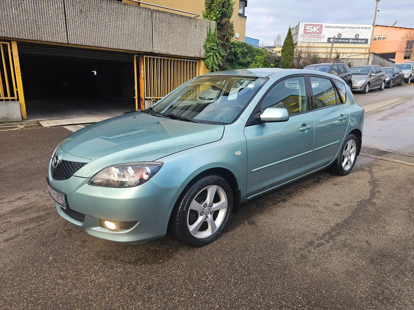 Mazda 3 1.6 Automatik Comfort Grün - 1