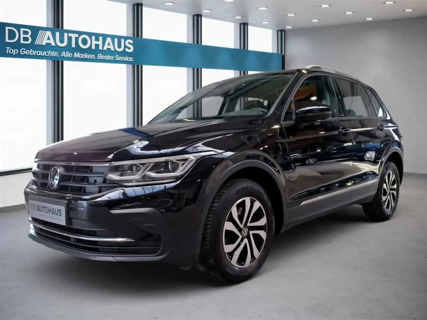 Volkswagen Tiguan Active 1.4 eHybrid DSG Czarny - 1