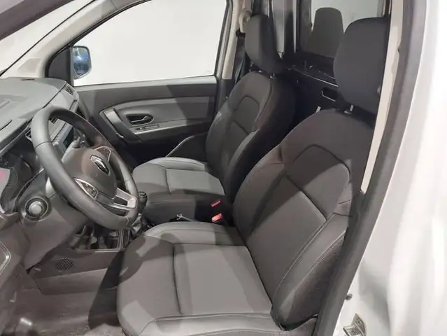 Renault Express view 15