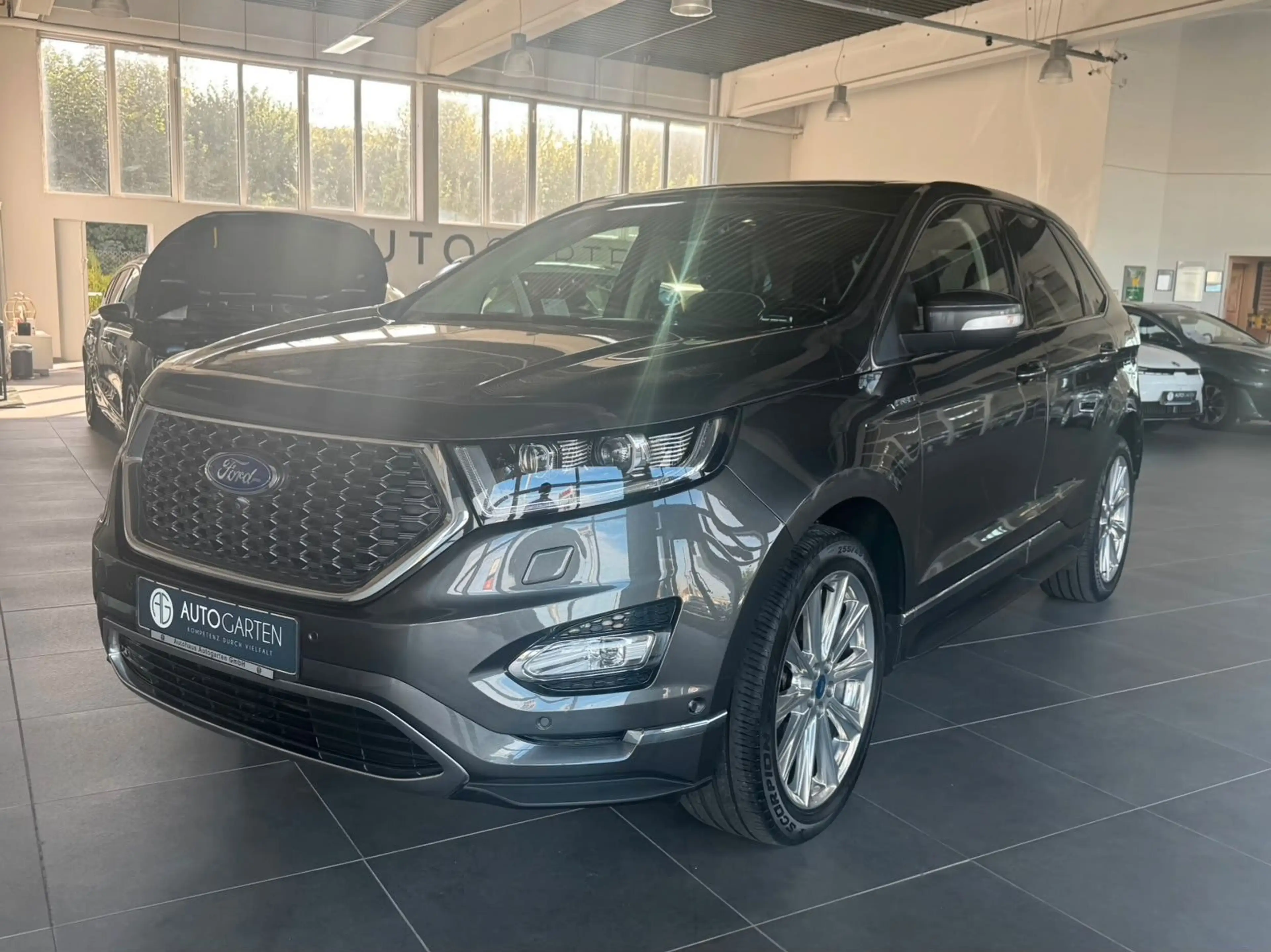 Ford Edge Vignale 4x4*Leder*Navi&Kam.*Panorama