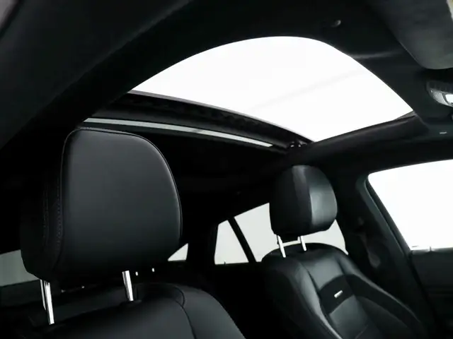 Mercedes-Benz Gle view 20