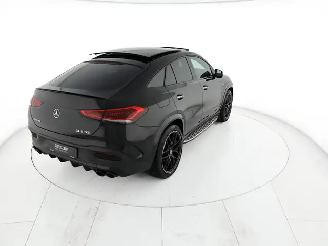 Mercedes-Benz Gle view 3