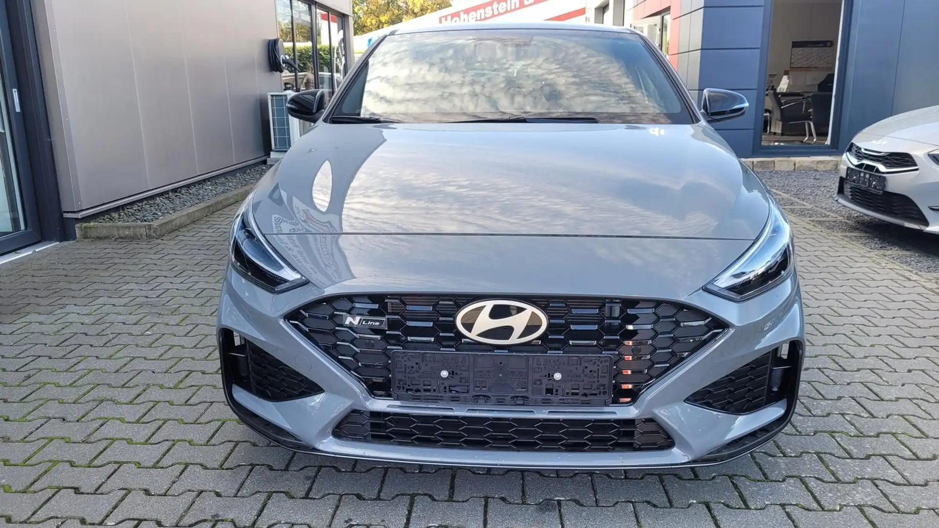 Hyundai i30 Fastback N Line*LED*Navi*Shzg*ACC*Cam*18Zoll Gris - 2
