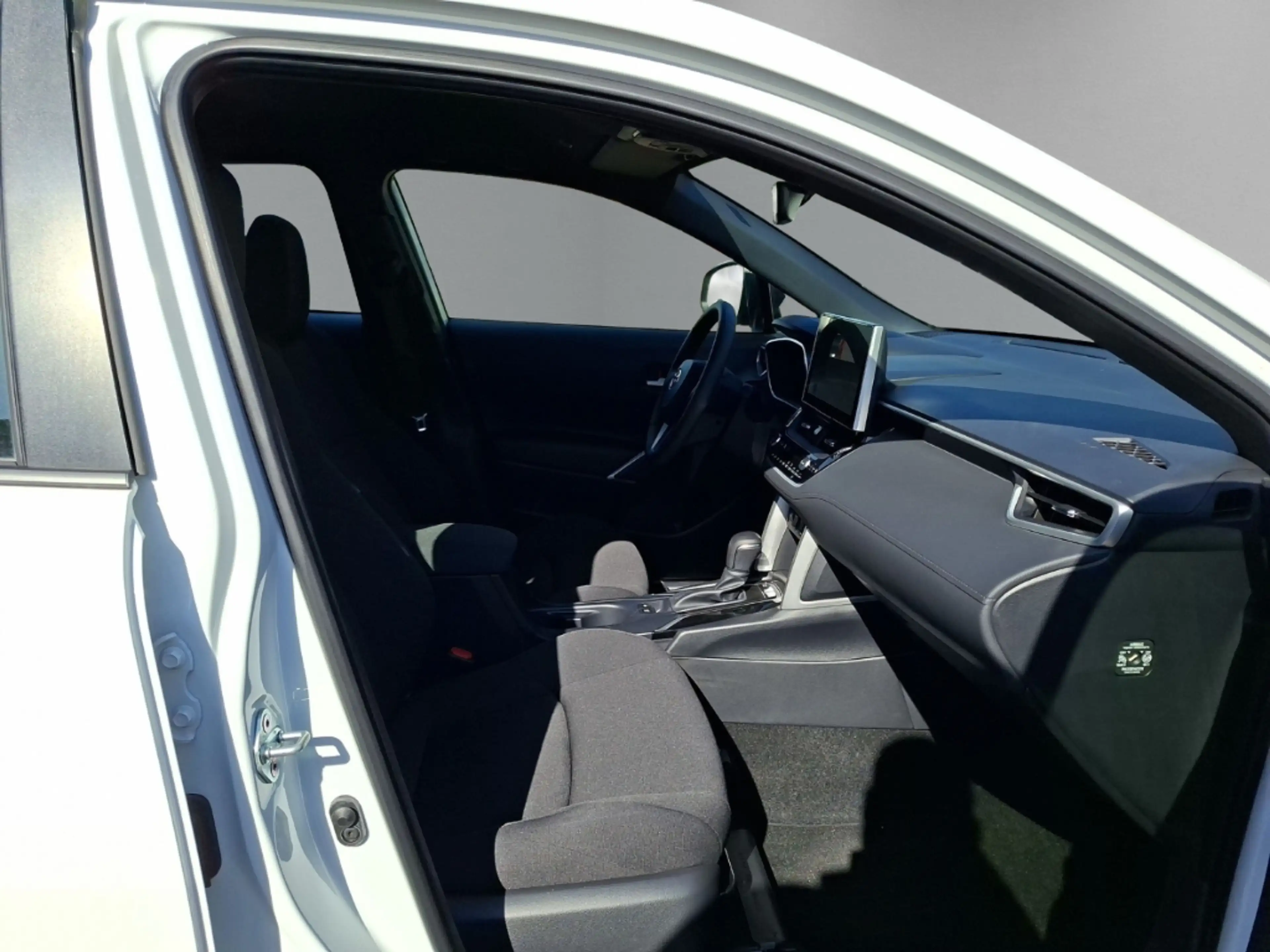 Toyota Corolla Cross Hybrid FWD Business Edition 1.8 EU6d Navi LED ACC — photo 12