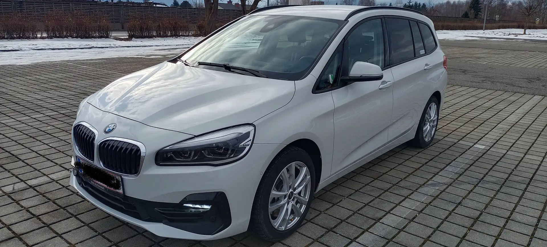 BMW 218 218d Gran Tourer Sport Line Aut. Sport Line Weiß - 1