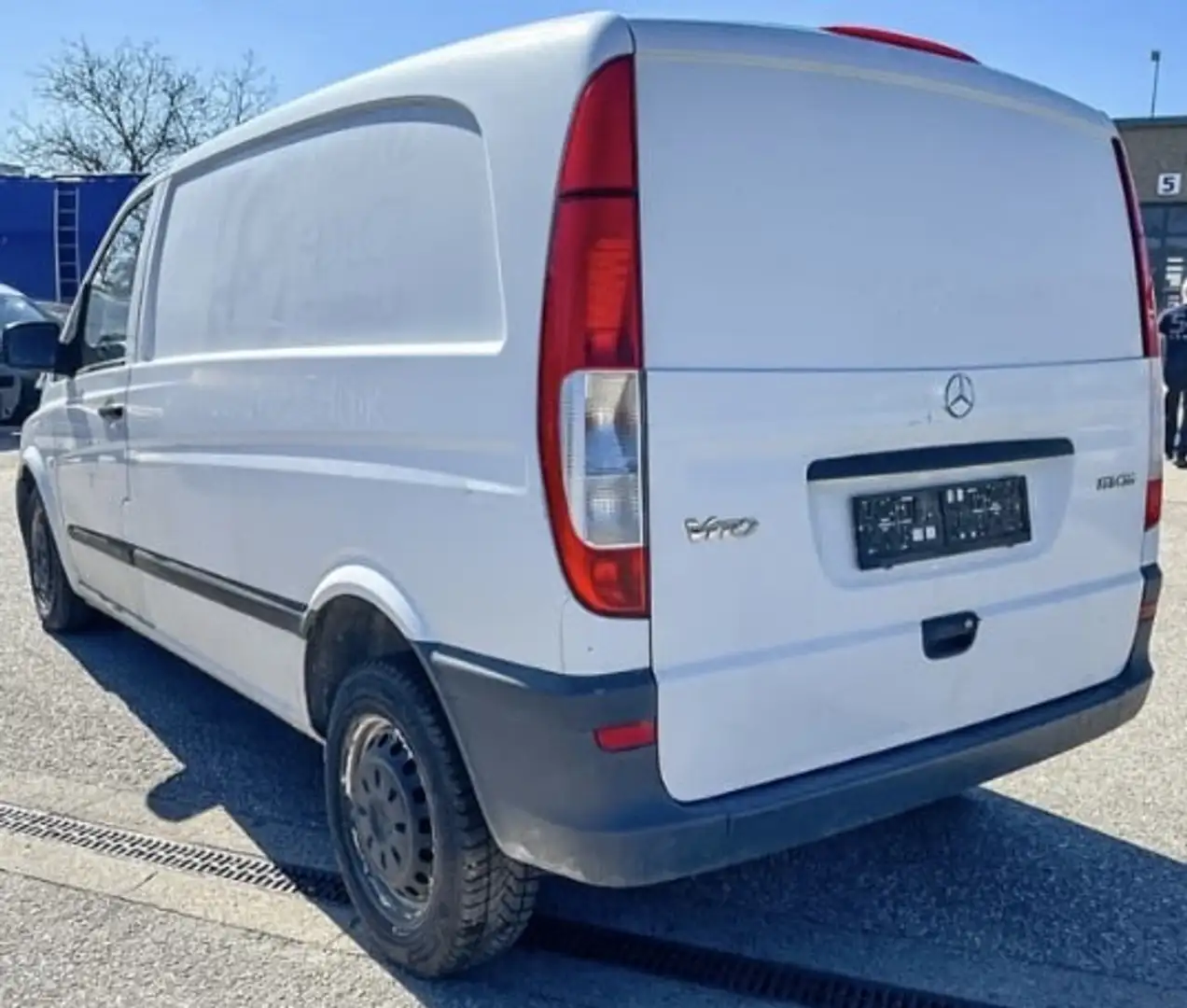Mercedes-Benz Vito 113 CDI Transporter Weiß - 2