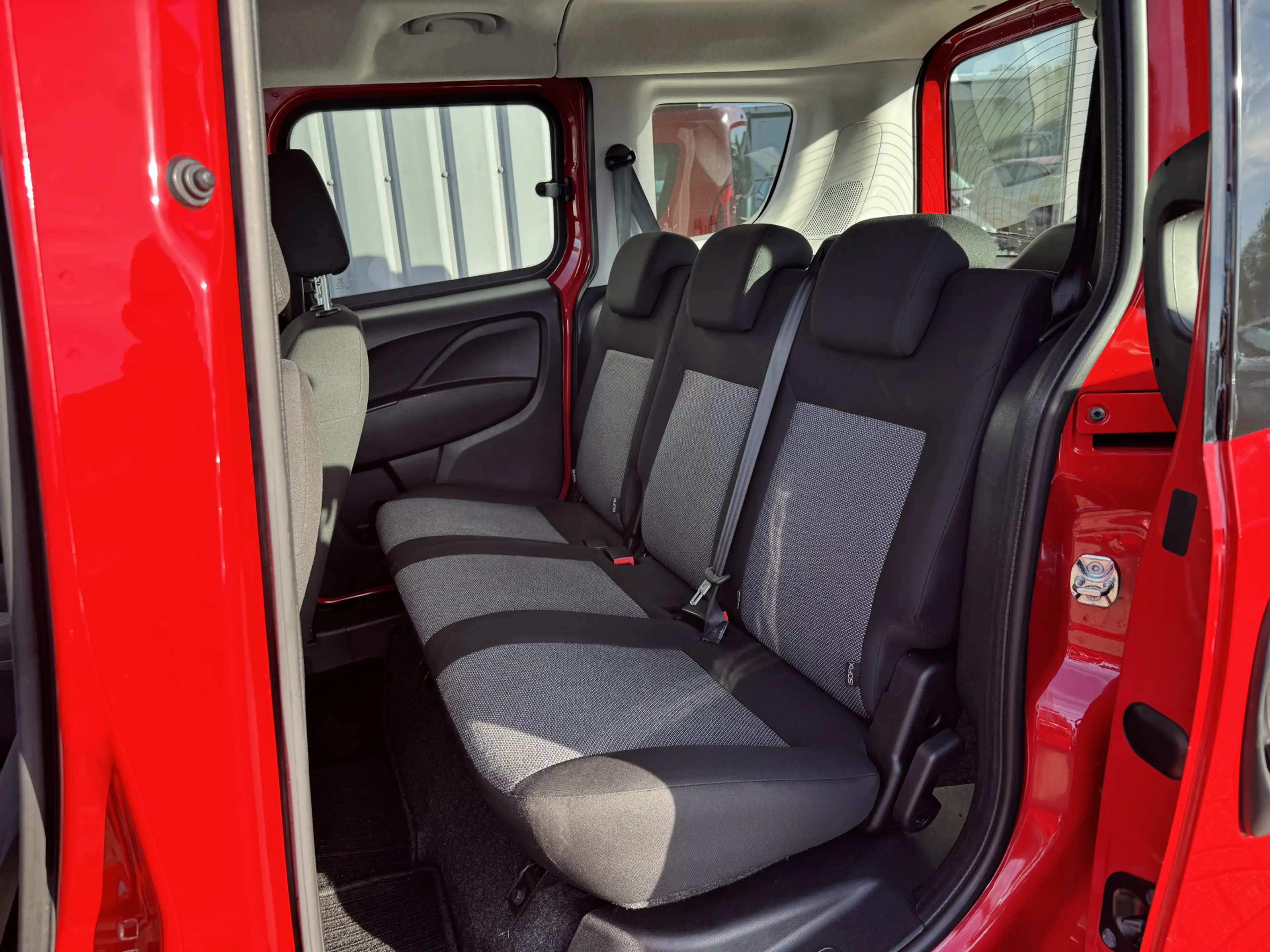 Fiat Doblo Cargo 1.4 T-Jet L1H1 SX 5 persoons — photo 10