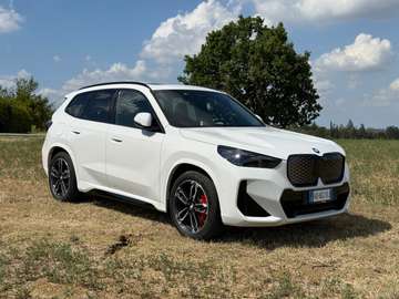 X1 U11edrive 20 MSport Pro