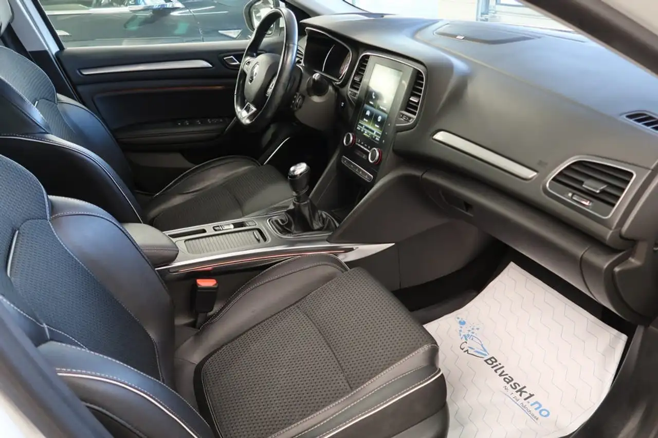 Renault Megane Berline — photo 3