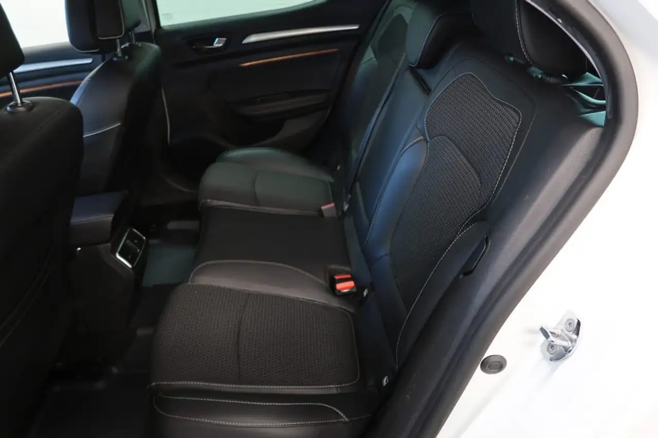Renault Megane Berline — photo 4