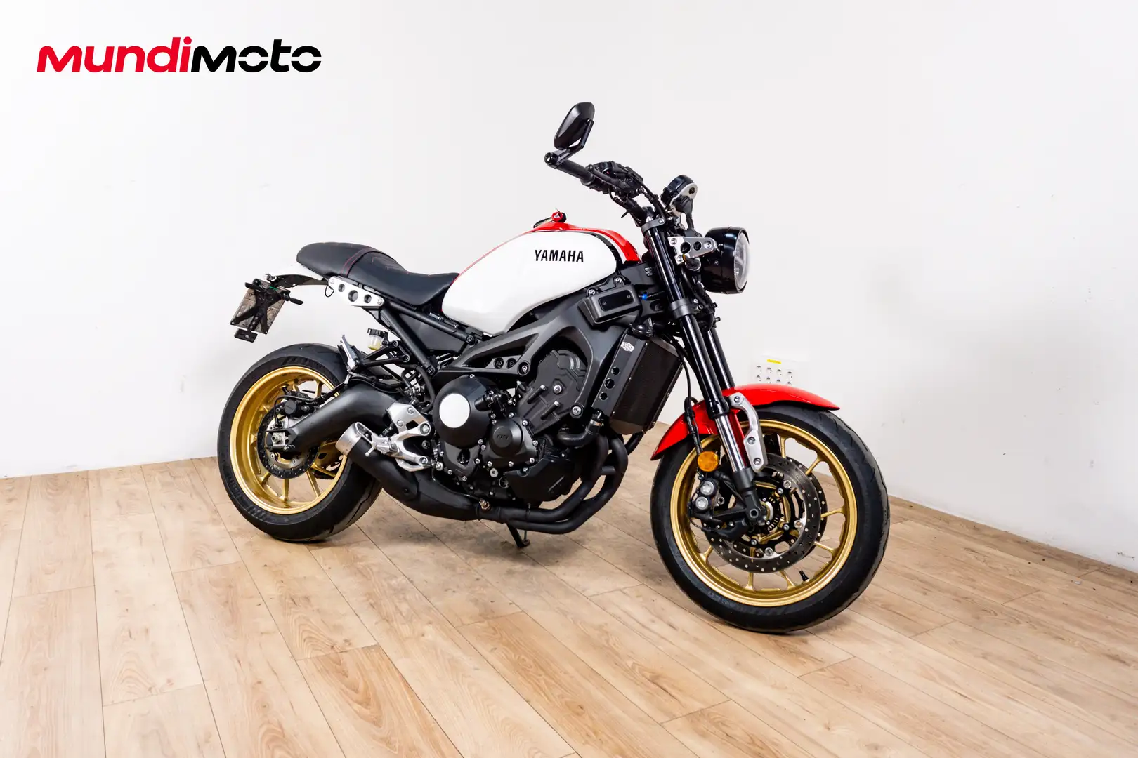 Yamaha XSR 900 - 2
