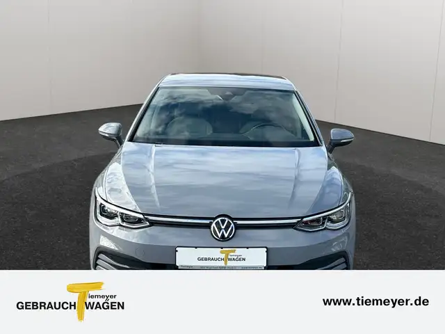 Volkswagen Golf view 2