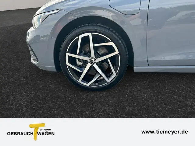 Volkswagen Golf view 9