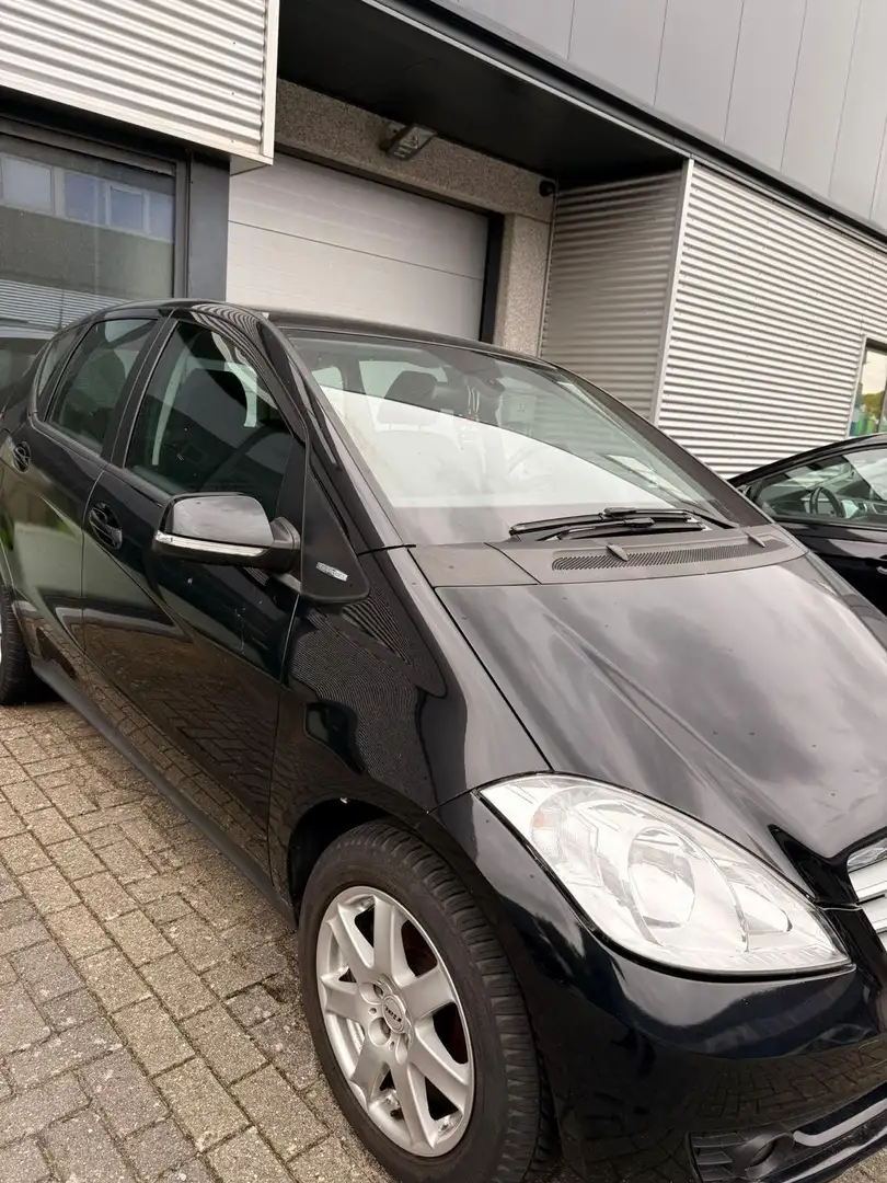 Mercedes-Benz A 150 A 150 BlueEFFICIENCY Elegance Zwart - 2