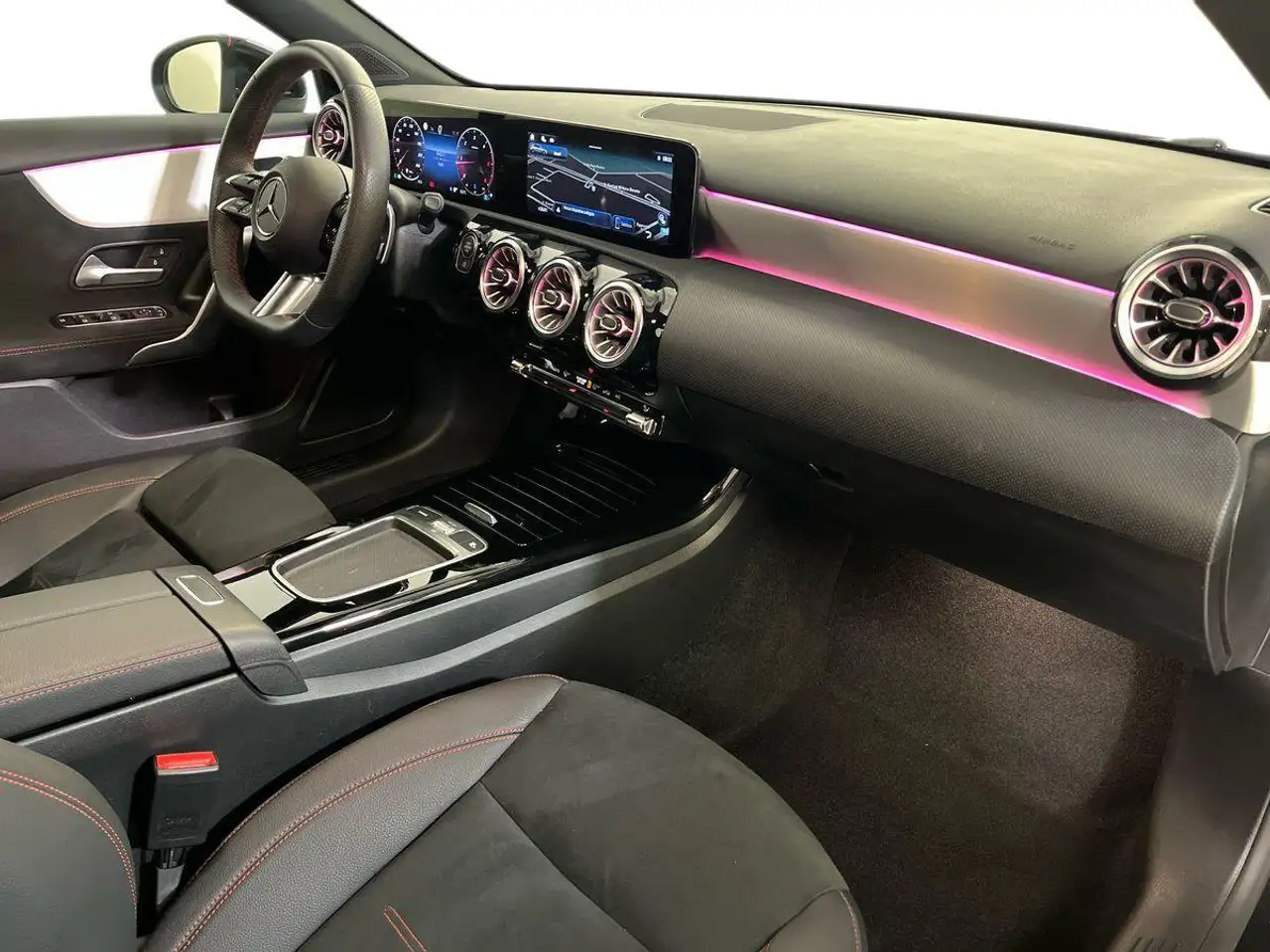 Mercedes-Benz A-Class 2026 — фото 15