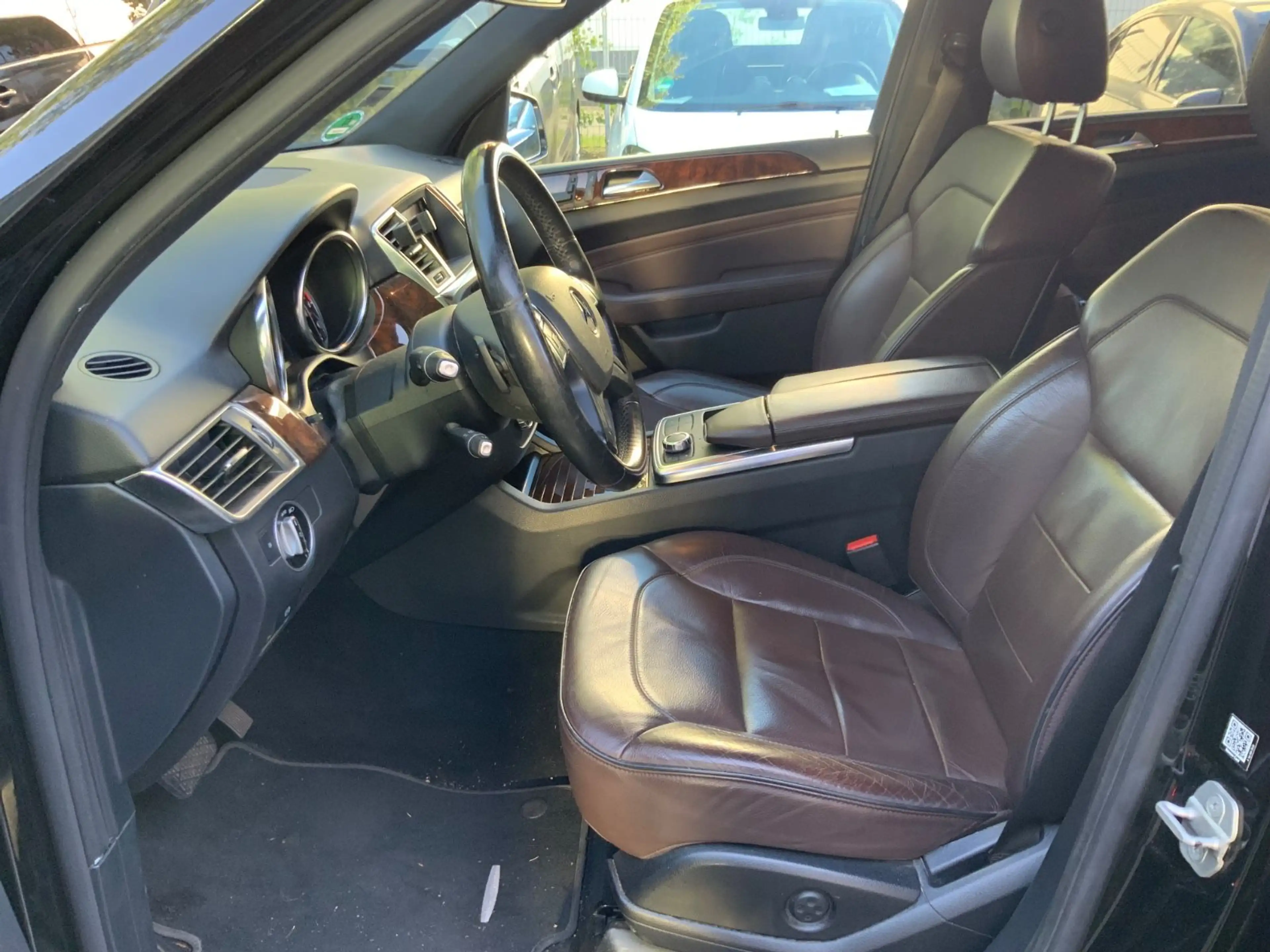 Mercedes-Benz ML 350 CDI BlueTec 4Matic 2.Hand/Scheckheft — photo 10