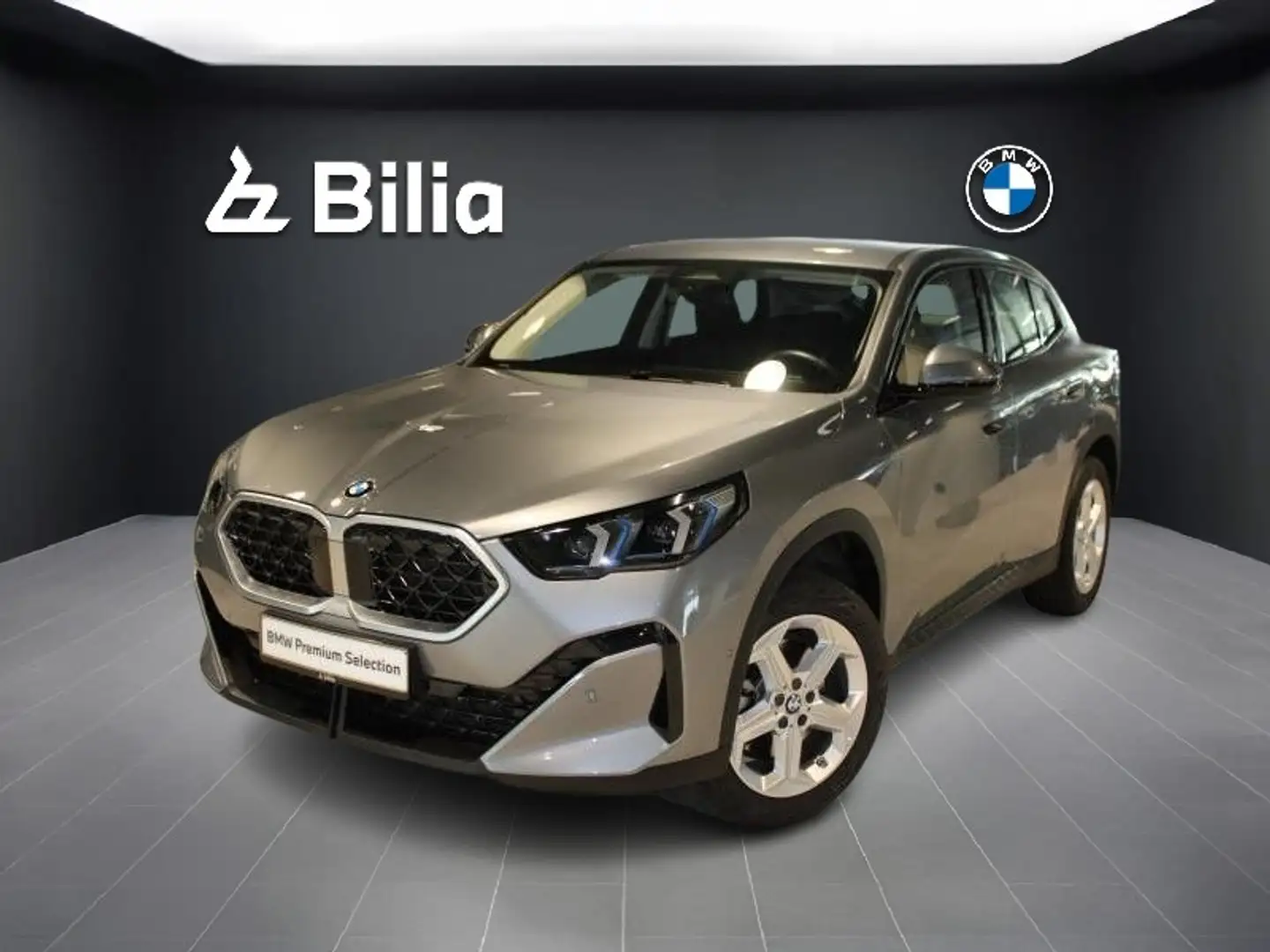 BMW X2 x2 sDrive20i // 2024 Gris - 1
