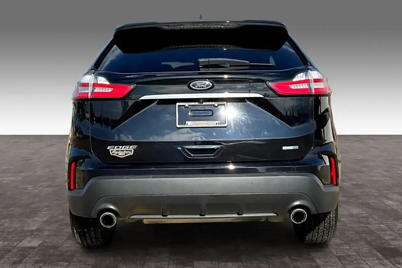 Ford Edge снимка Ford Edge