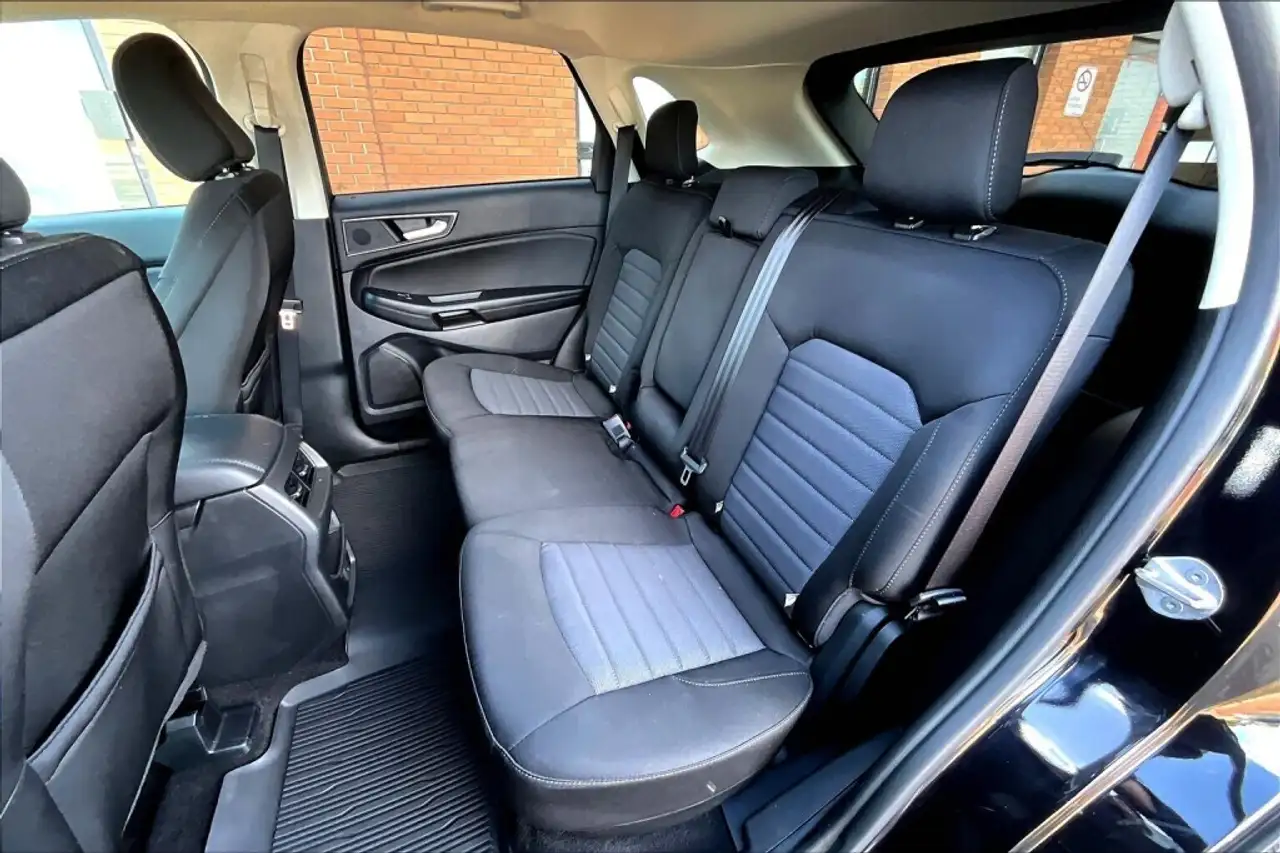 Ford Edge снимка Ford Edge