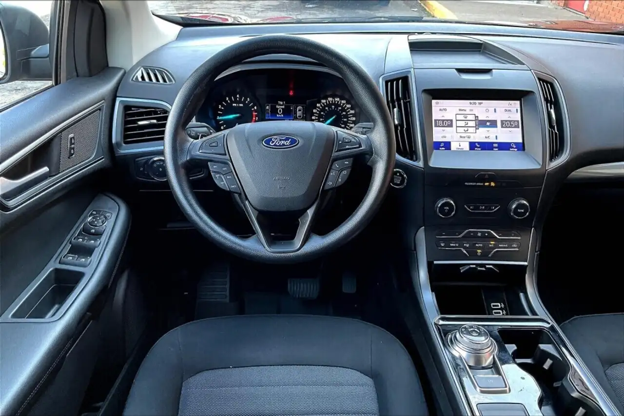 Ford Edge снимка Ford Edge