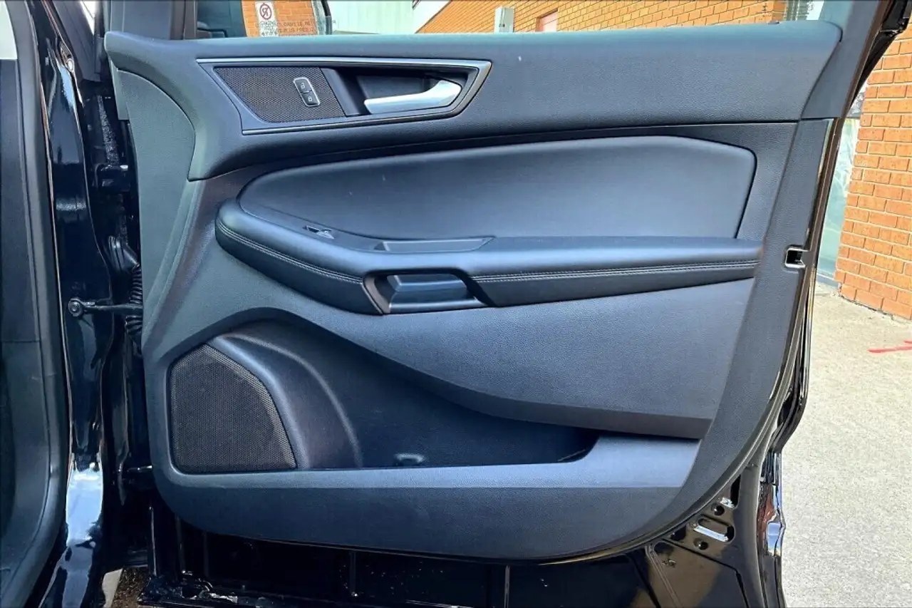 Ford Edge снимка Ford Edge