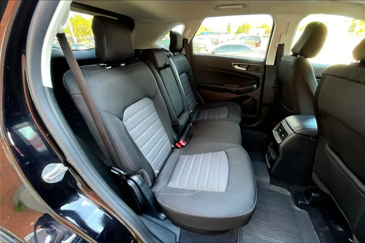 Ford Edge снимка Ford Edge