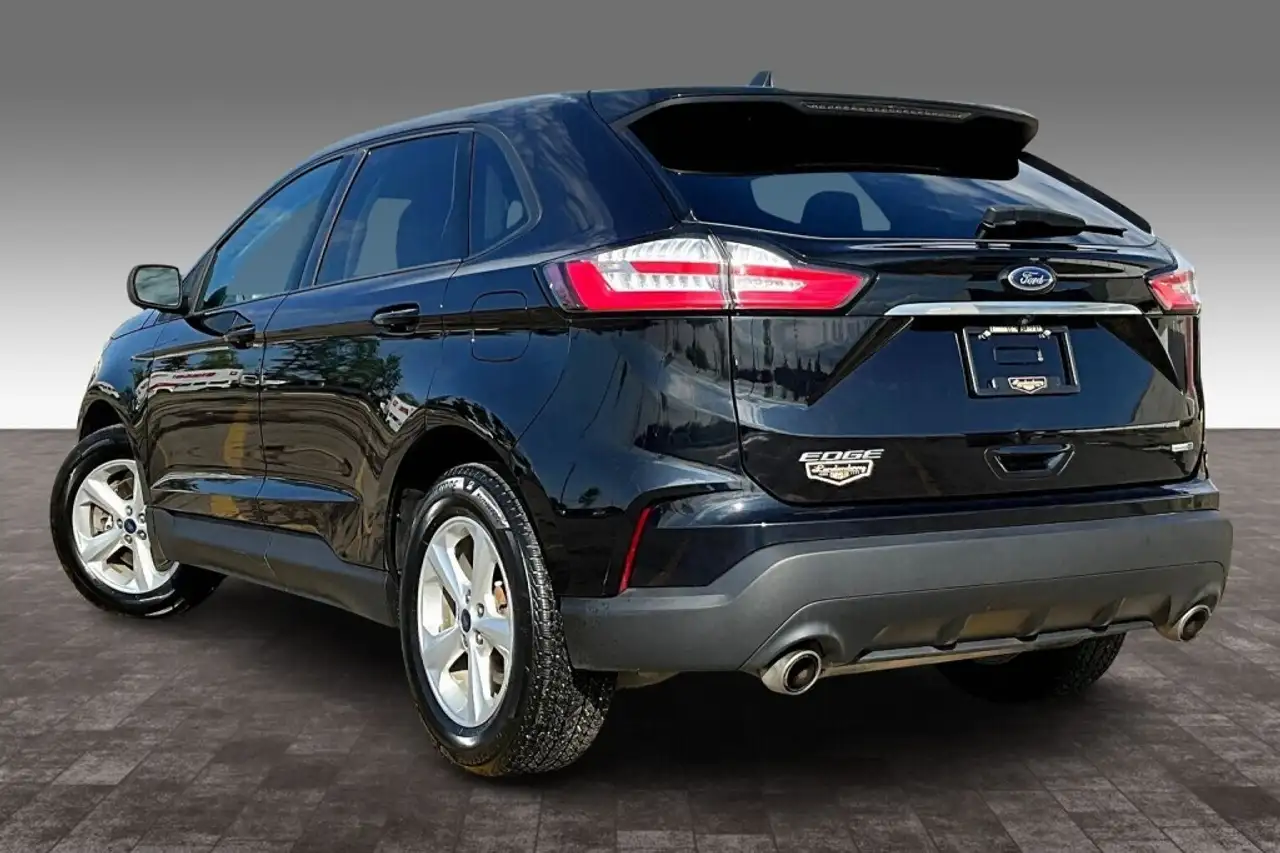 Ford Edge снимка Ford Edge