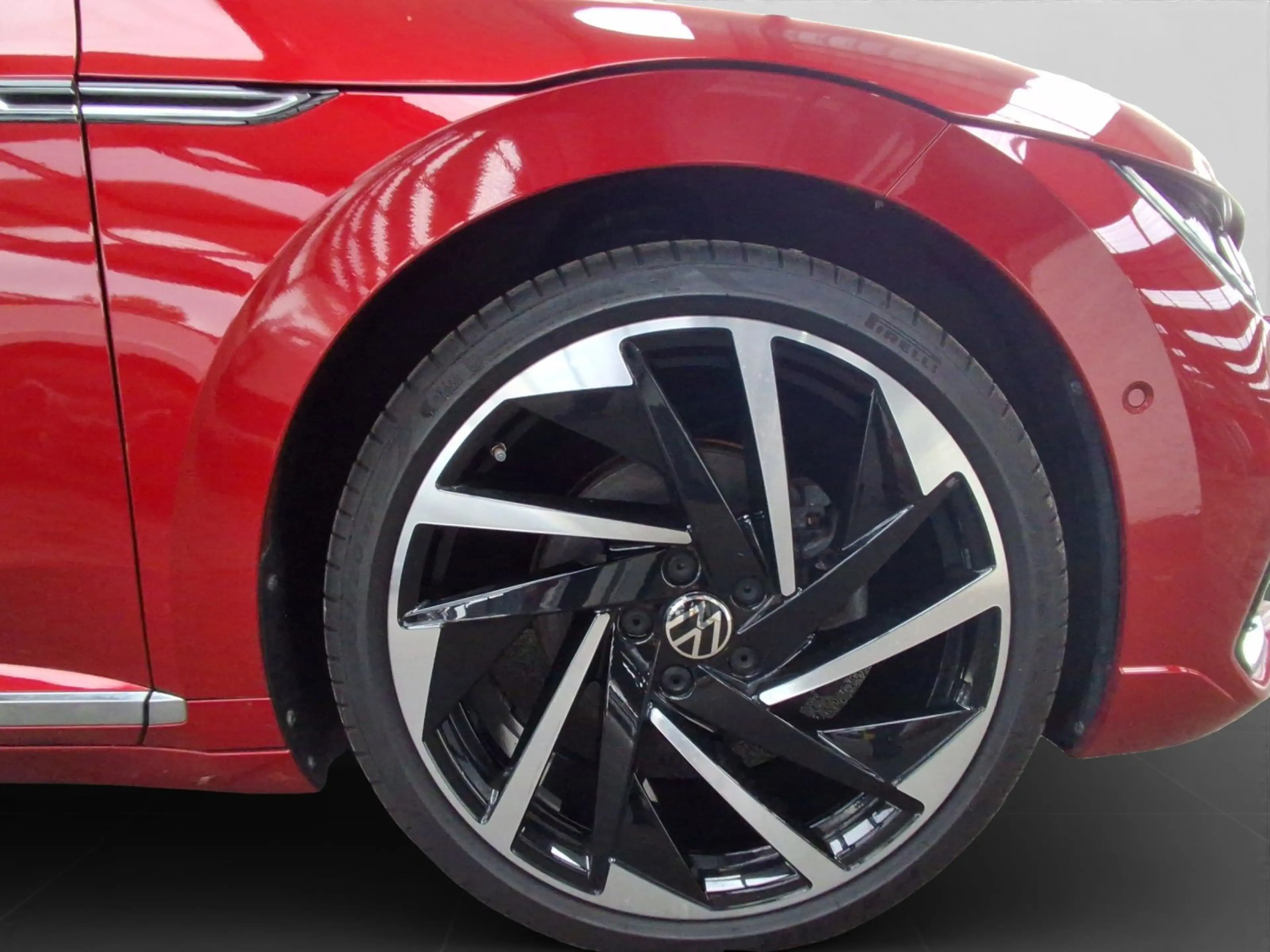Volkswagen Arteon 2.0 TDI DSG R-LINE LM20 PA — photo 7