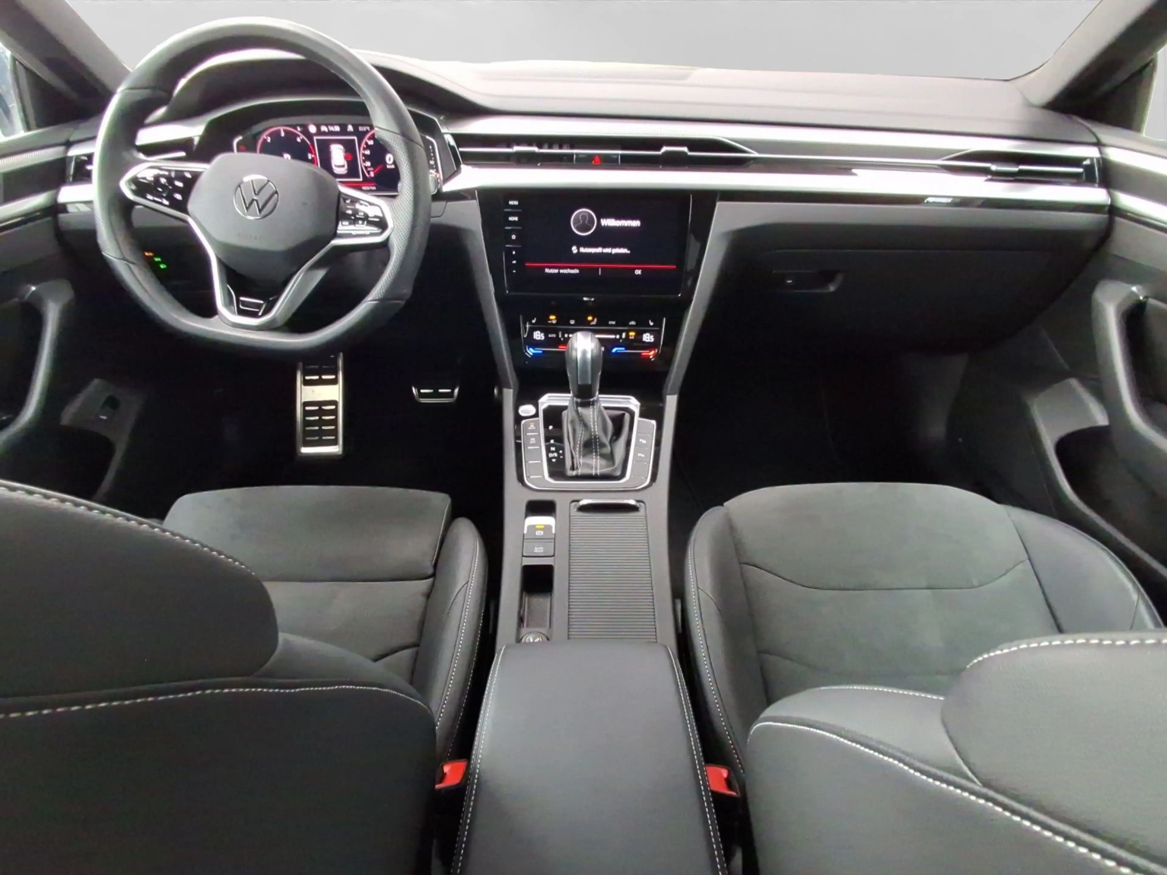 Volkswagen Arteon 2.0 TDI DSG R-LINE LM20 PA — photo 5