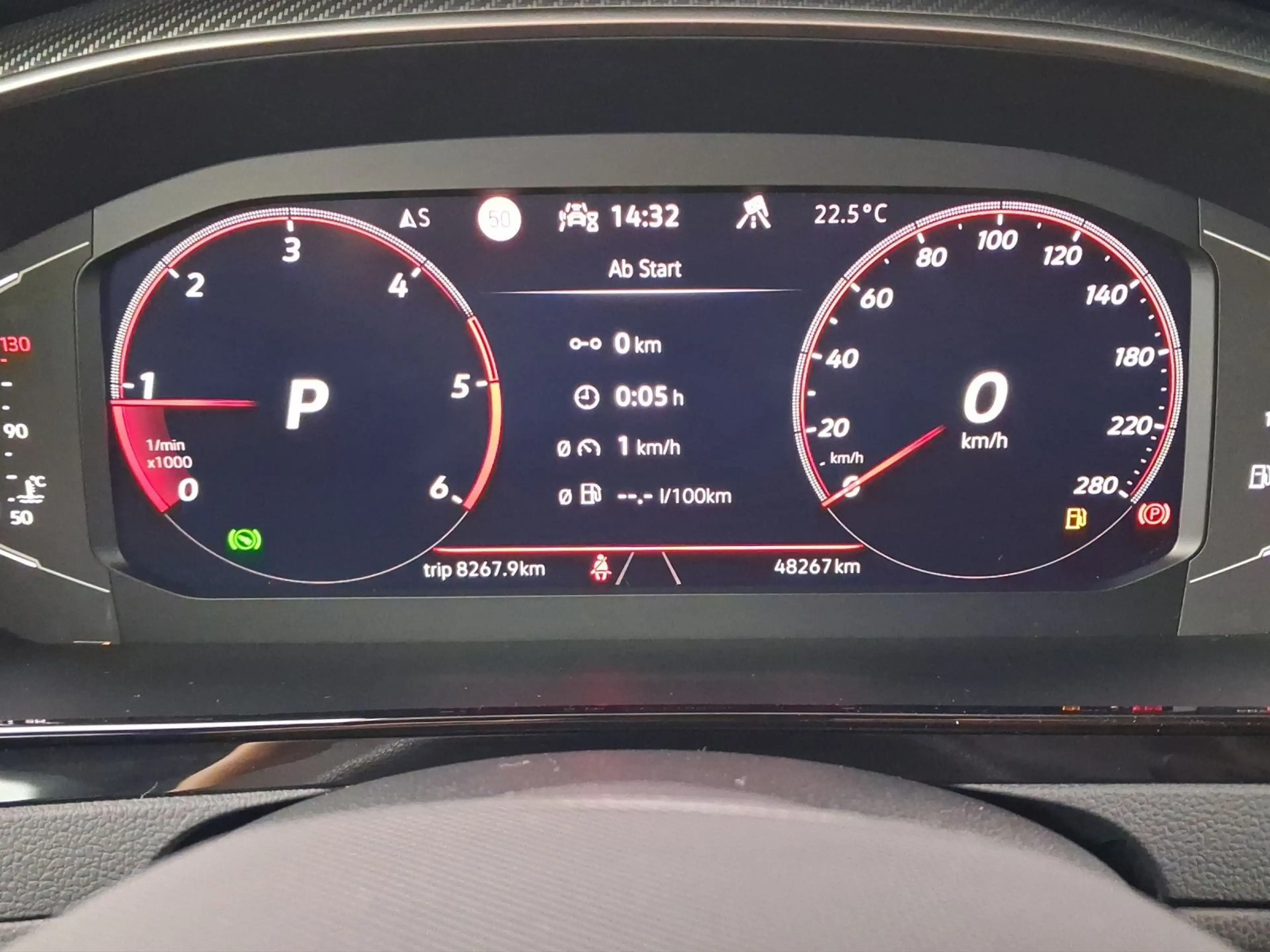 Volkswagen Arteon 2.0 TDI DSG R-LINE LM20 PA — photo 10