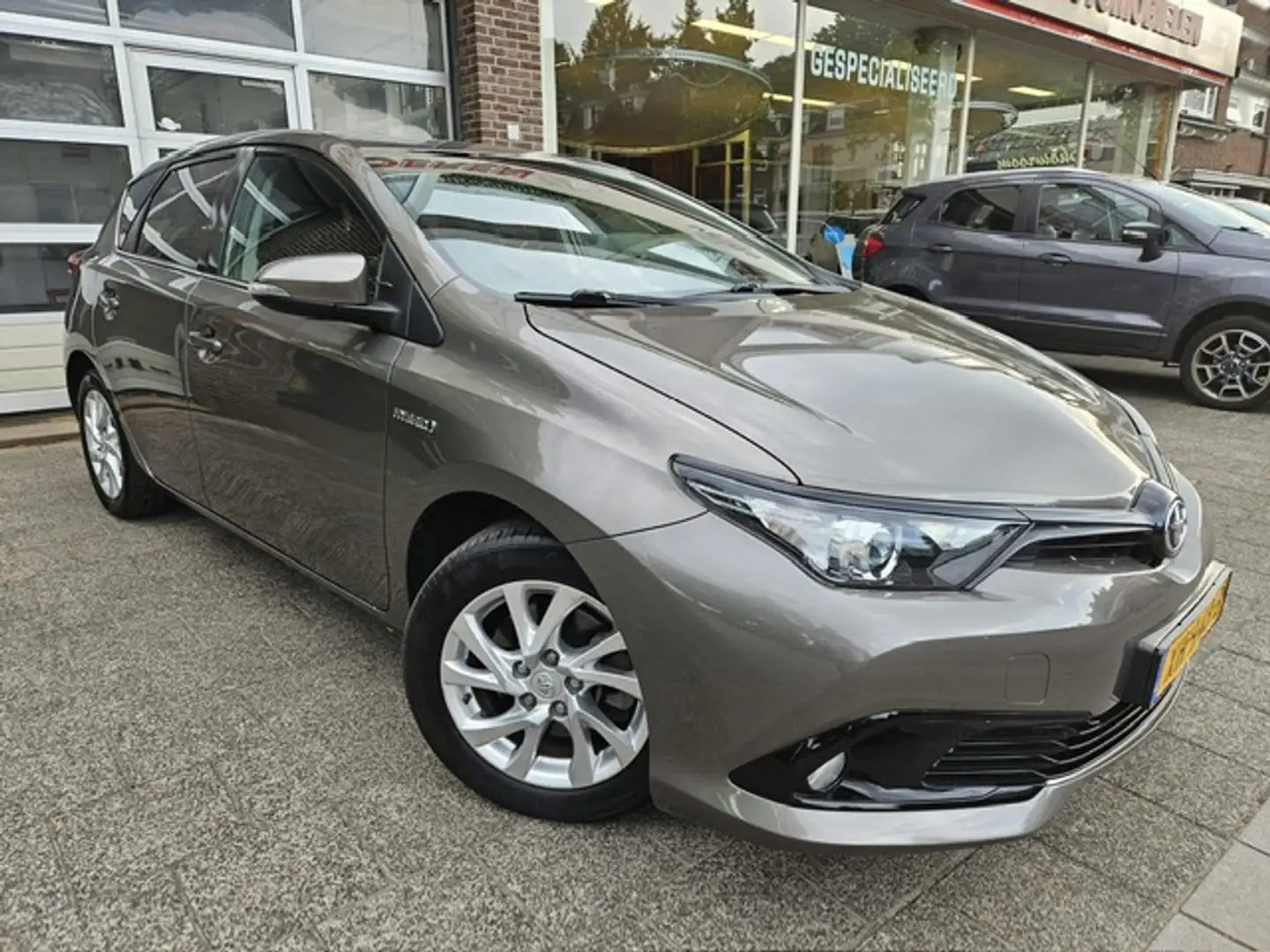 Toyota Auris 1.8 Hybrid Energy Plus Navi/Pdc Grau - 2