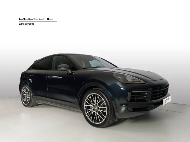Porsche Cayenne view 6
