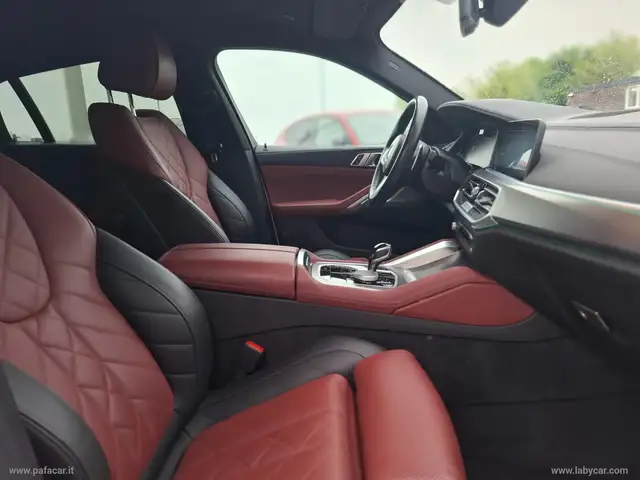 BMW X6 M view 25