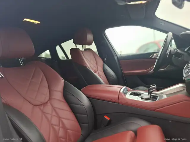 BMW X6 M view 29