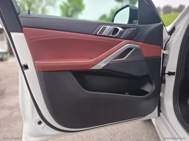 BMW X6 M view 18