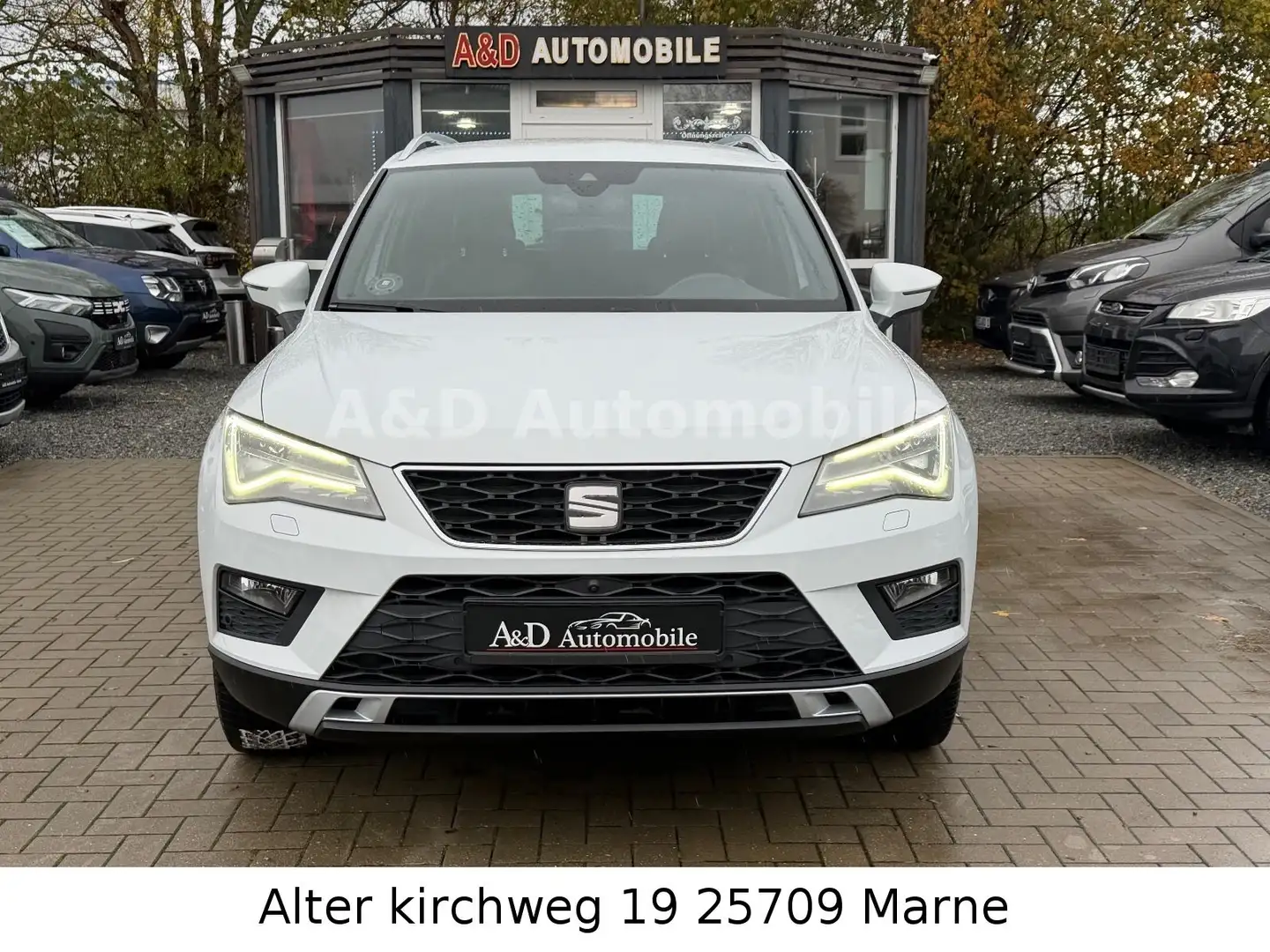 SEAT Ateca Xcellence TSI DSG ACC LED NAVI KAMERA 360° Weiß - 2