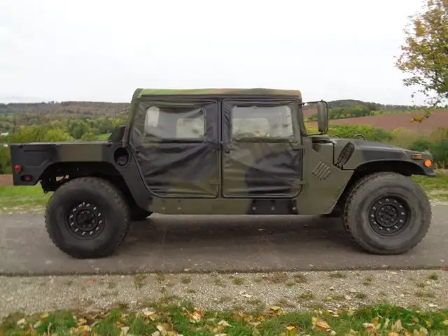 HUMMER H1 AM GENERAL HUMVEE M998 HMMWV