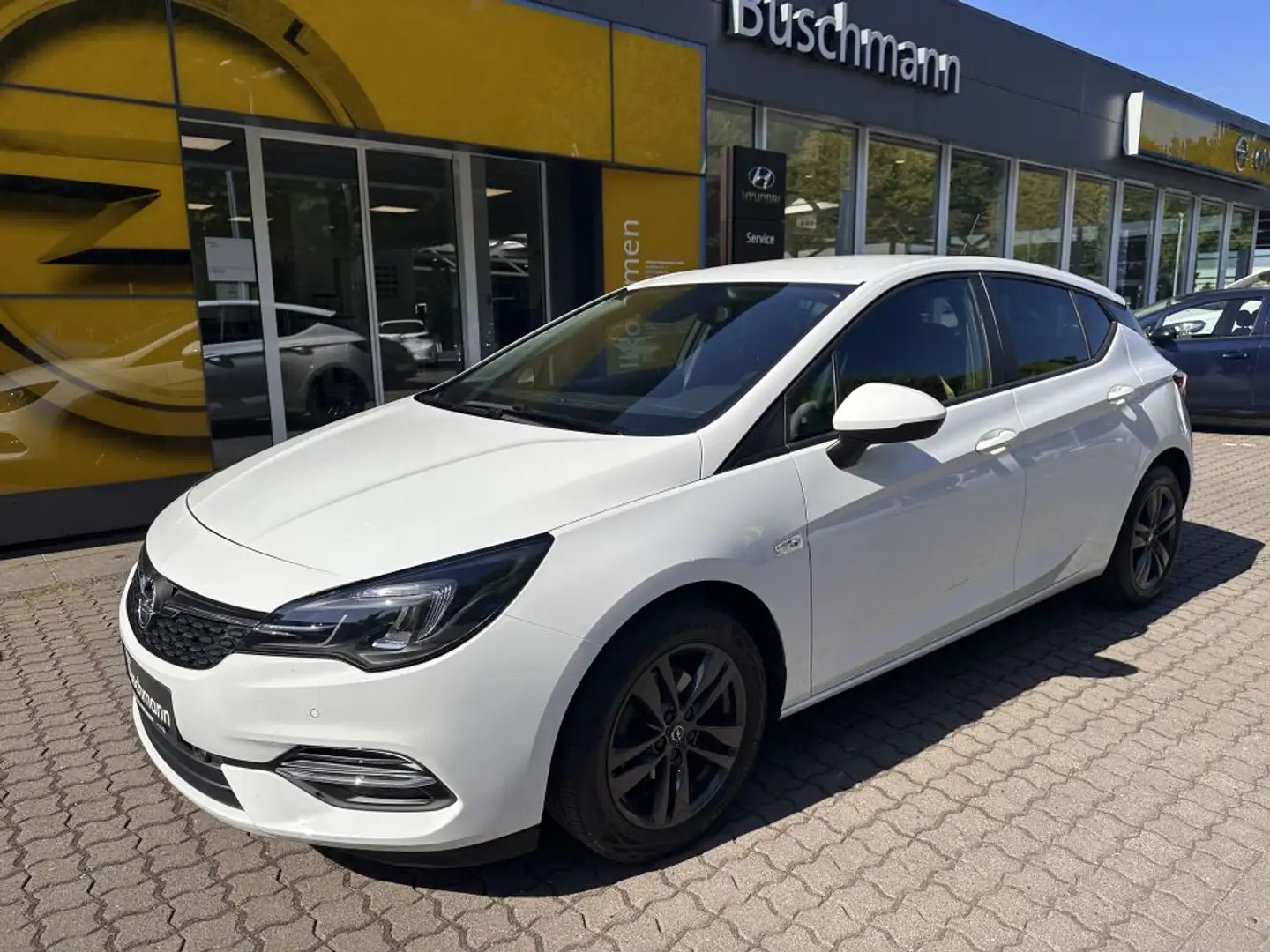 Opel Astra Edition +WINTERPAKET+RFK+ Weiß - 1