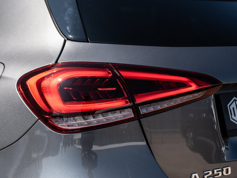 Mercedes-Benz A 250 224PK Edition One AMG | Premium Plus | Carplay | D — photo 12