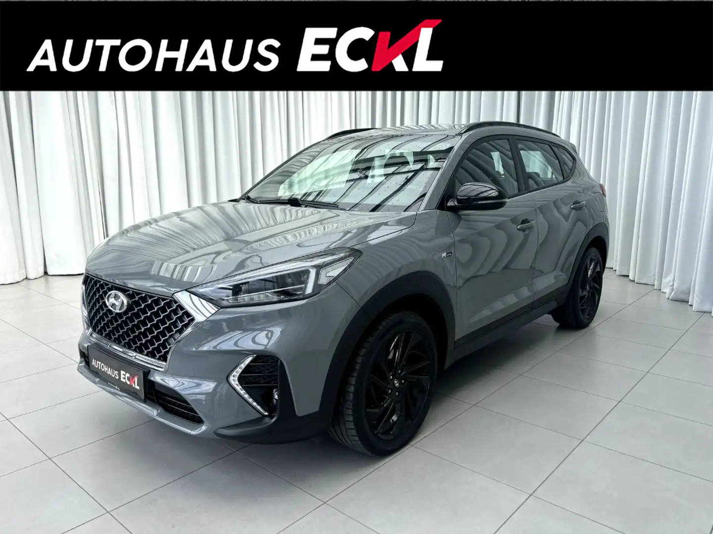 Hyundai TUCSON Grau - 1