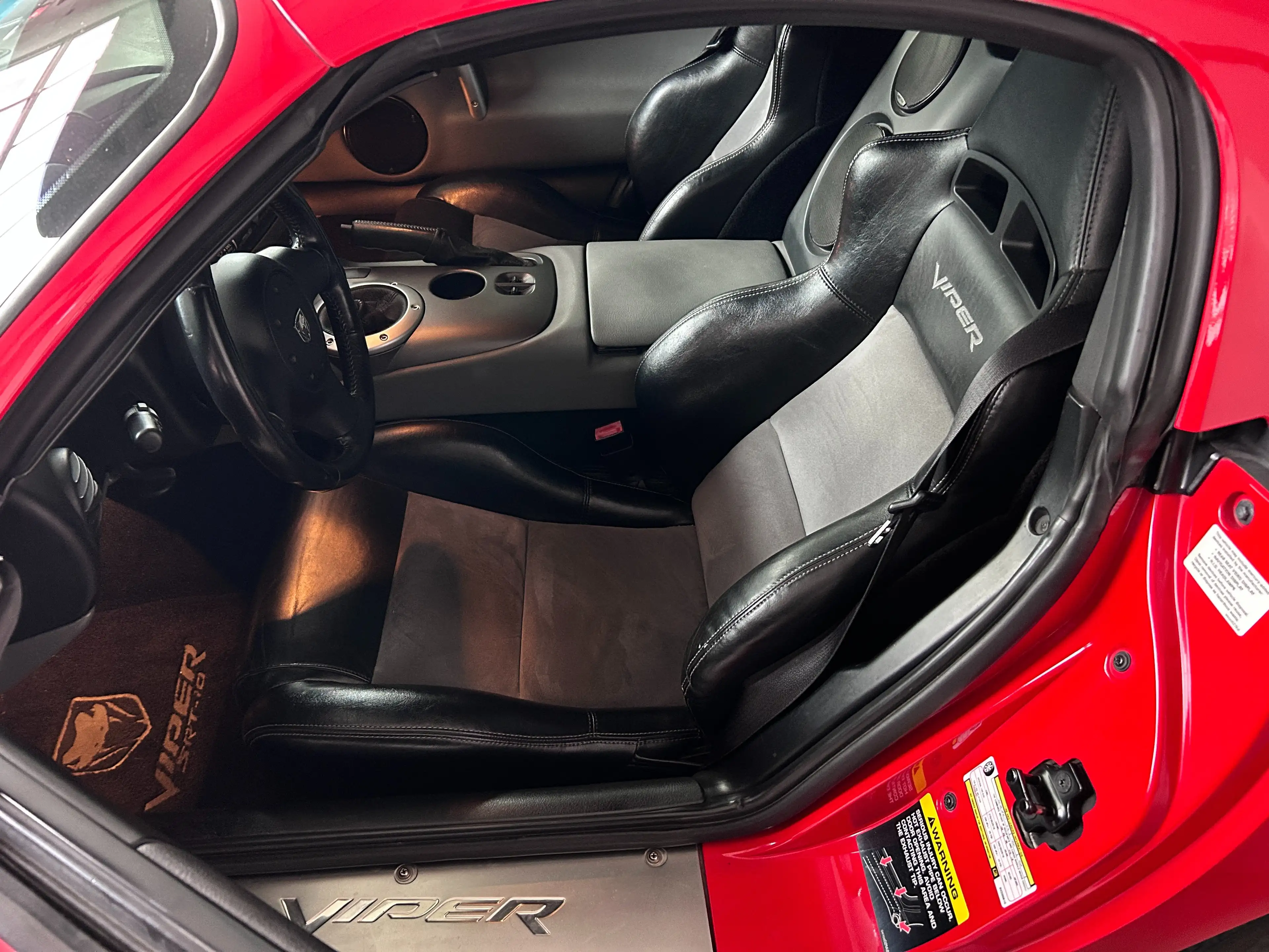Dodge Viper Viper SRT-10 Coupe Leistungsgesteigert — photo 15
