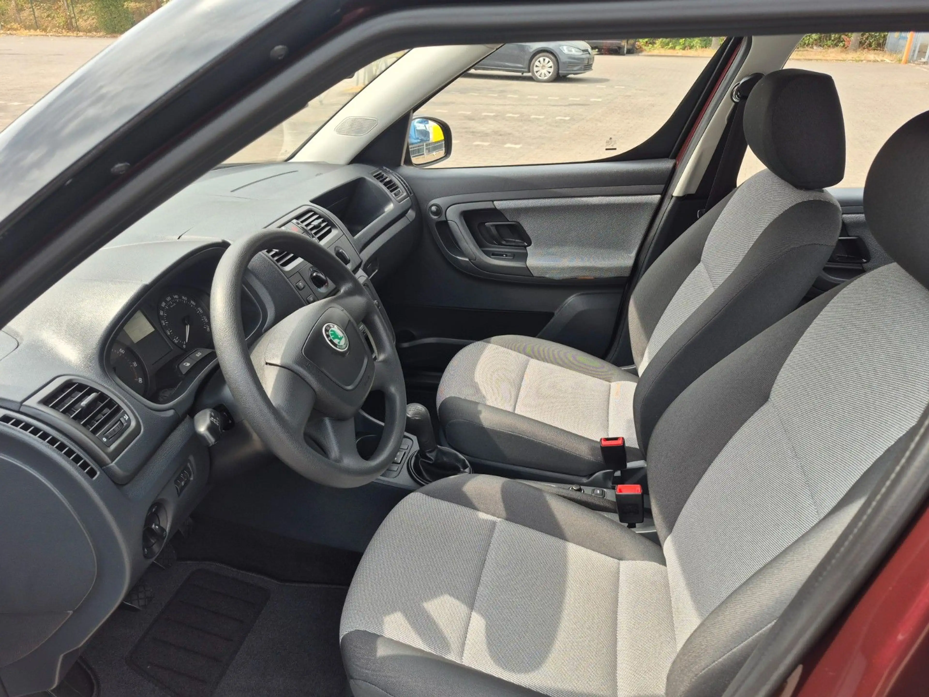Skoda Roomster Active Plus Edition Klima PDC Garantie — photo 11