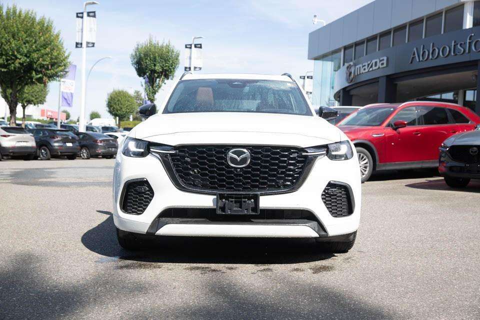 2025 Mazda CX-70 AWD Signature | ONE OWNER | NO ACCIDENTS | LOADED! — снимка 1