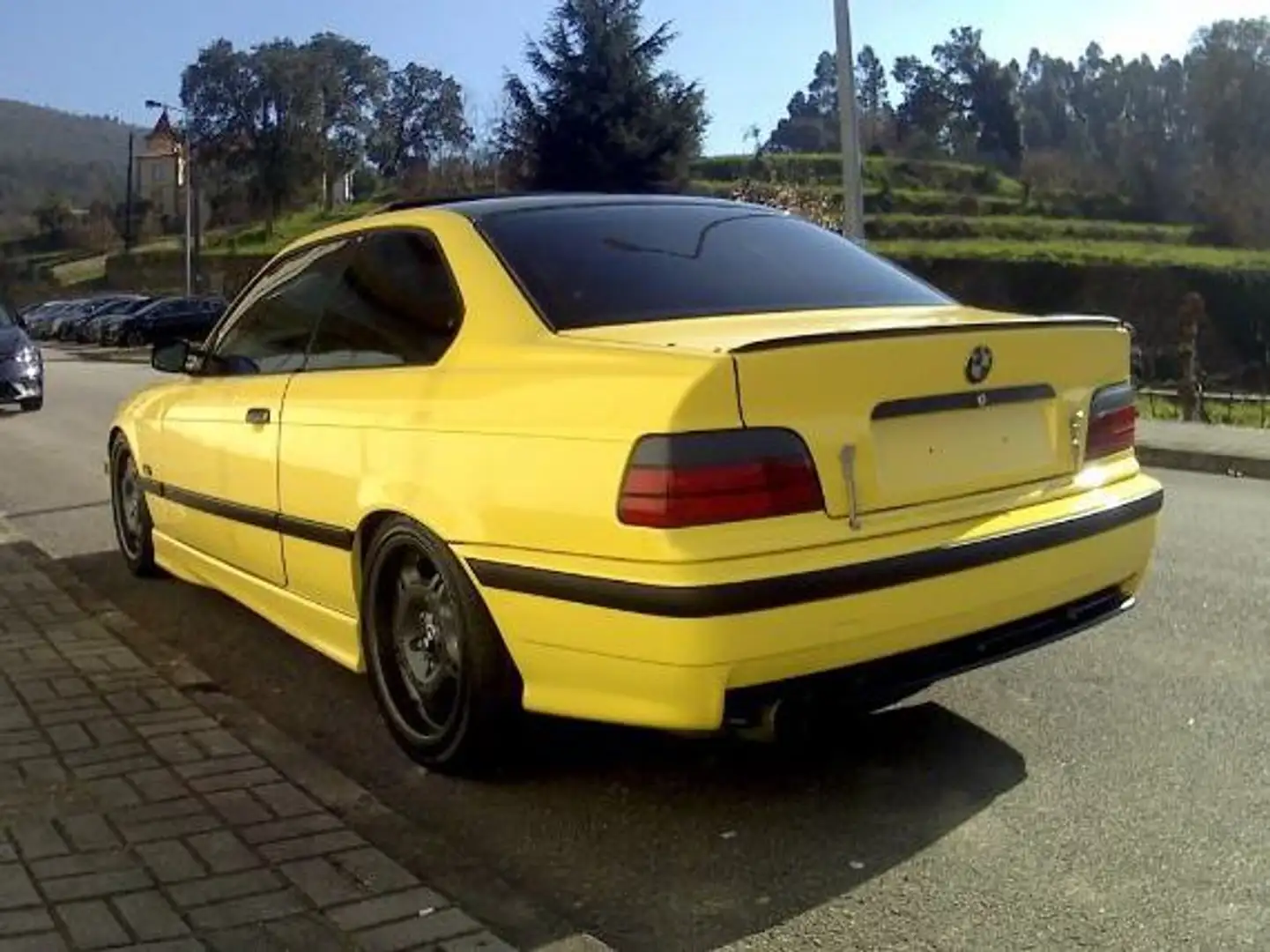 BMW M3 Coupé Žlutá - 2