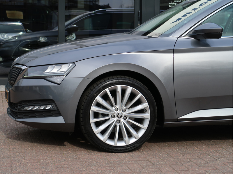 Skoda Superb Combi 1.5 TSI 150pk DSG Business Edition | trekhaa — photo 8